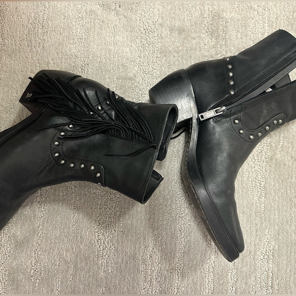 Sam Edelman Bernie Fringe Ankle Booties Black Leather Size 6 - Picture 4 of 6